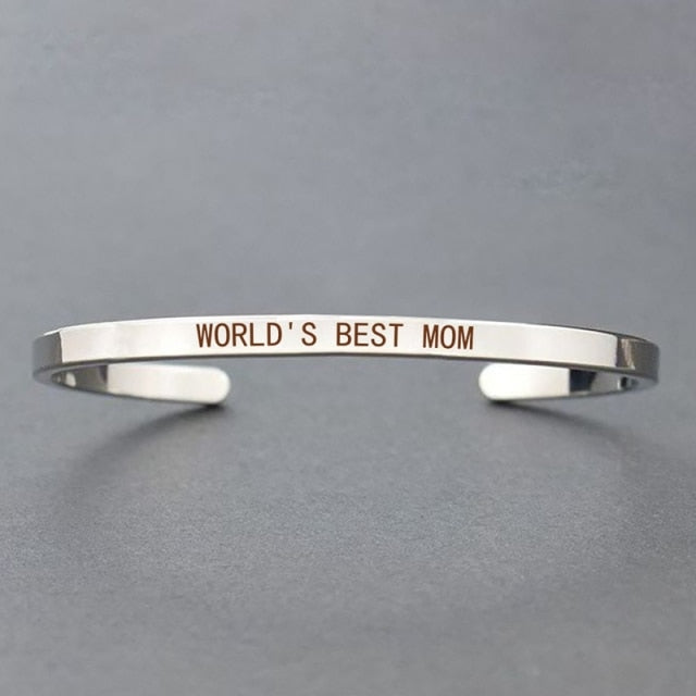 " MOM, I LOVE YOU " Engraved Cuff Bracelet